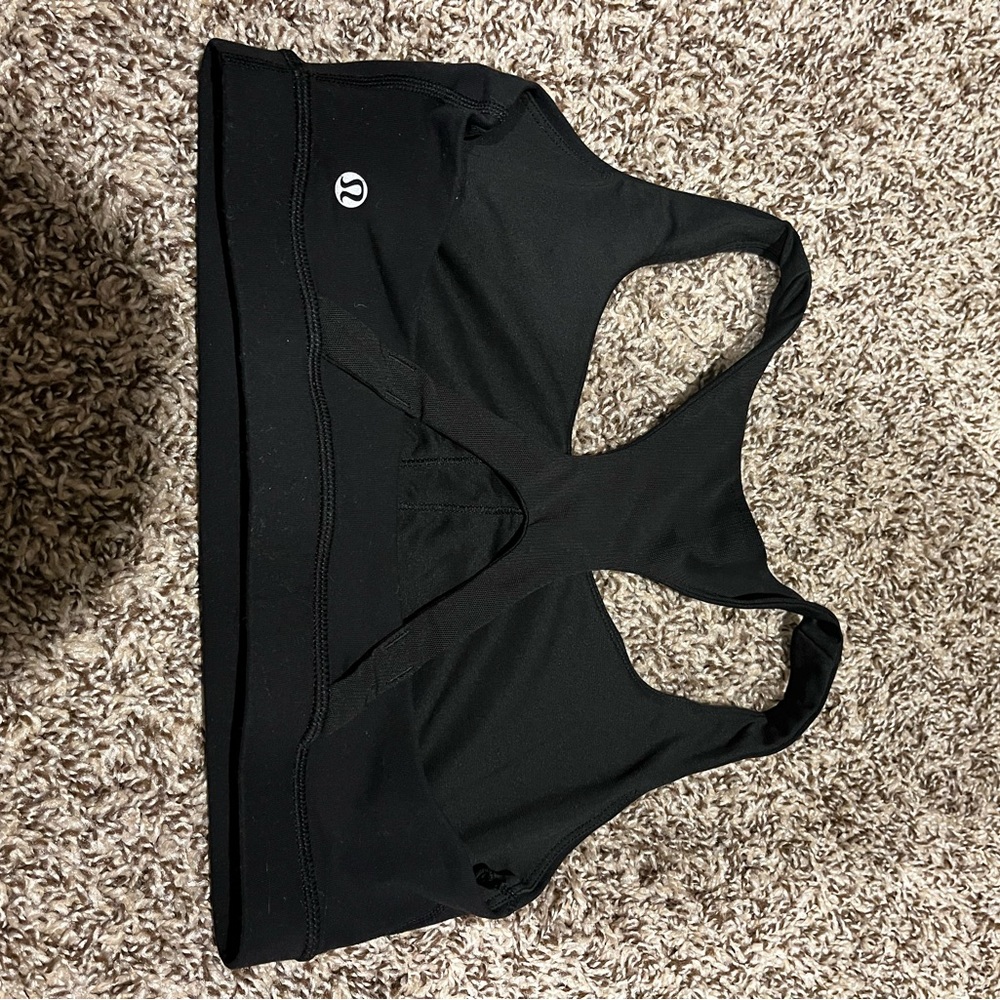 black lululemon bra